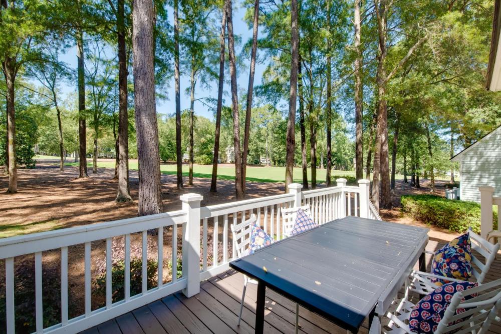 Stunning Lake Oconee Retreat with Pool Access!